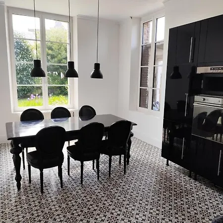 فيلة Beautiful 19th Century Host House Near From Etretat
